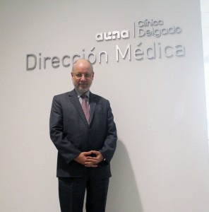 Dr. Rafael Doig, Director Médico de la Clínica Delgado